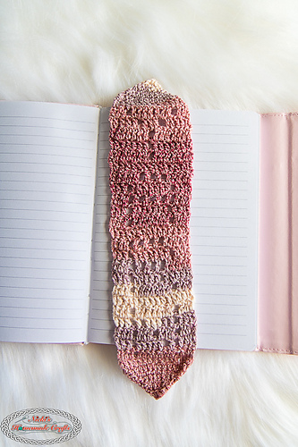 Yarn Bookmark photo 6