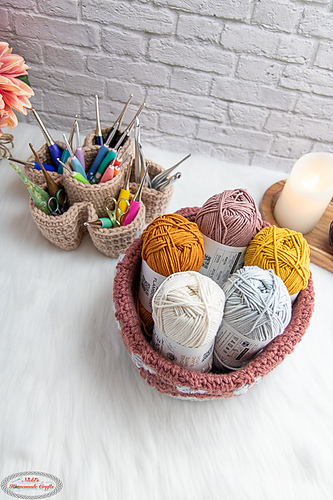 Heart Basket with Flower Divider photo 4