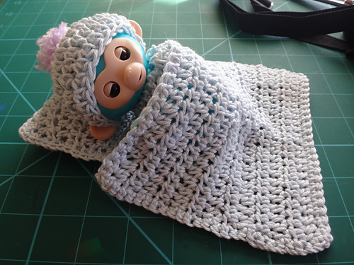 Monkey Hat & Scarf photo 3