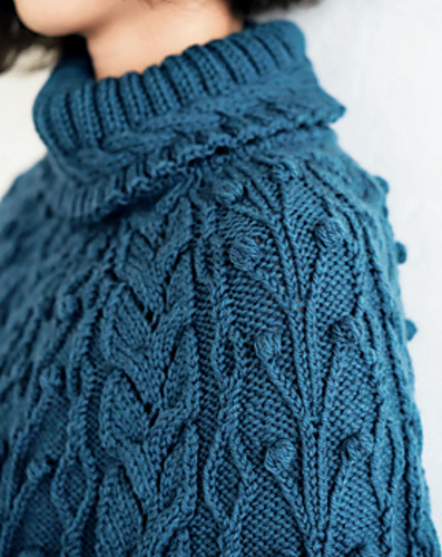 Blue Cape and Matching Arm Warmer 다른 모습 3