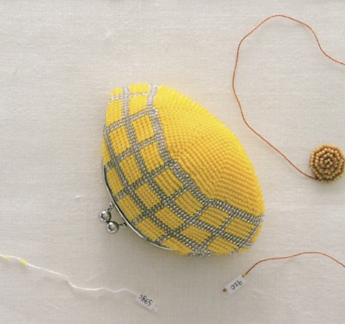 p.026 Beaded Purse 다른 모습 1