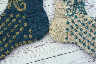 Under sole gusset and short row heel.