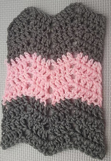A soft wave of warmth for chilly mornings or cool evenings.