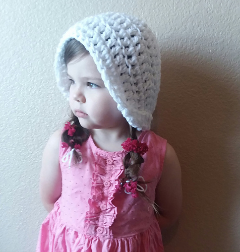 Handmaid Bonnet photo 3