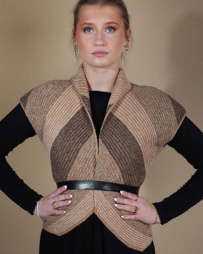 Ravelry: Duet pattern by Hanne Falkenberg