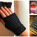 Alternate Fingerless Gloves pattern 