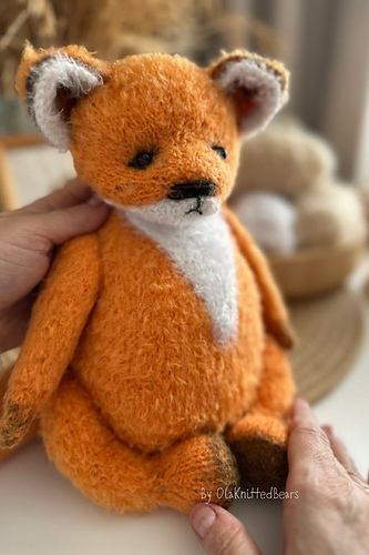 Ravelry: Knit Fox toy pattern by Ola Oslopova