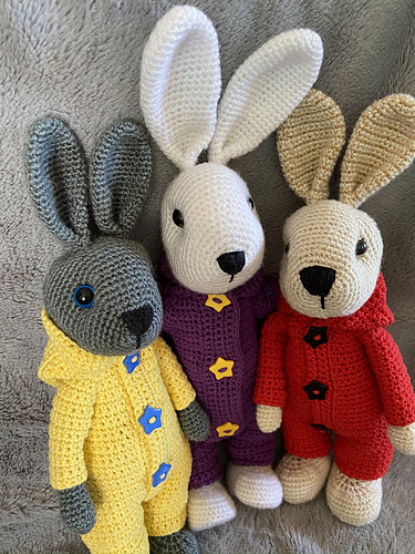 Ravelry: Rabbit in overalls pattern by Olga Nesterenko