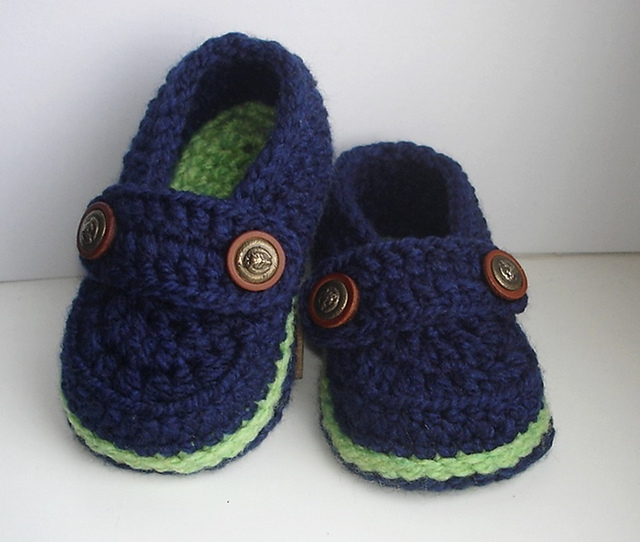 Ravelry Cute Baby Boy Loafers pattern by Beatifico