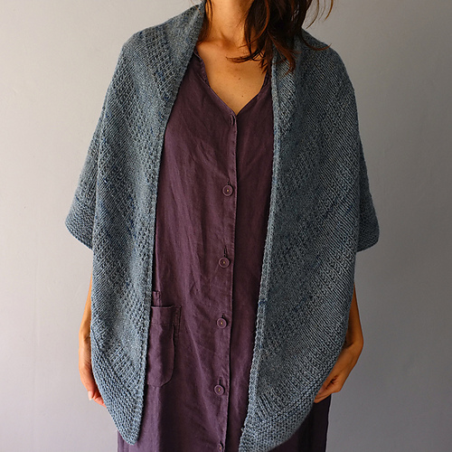 Ravelry fichu bleu pattern by Orlane Sucche