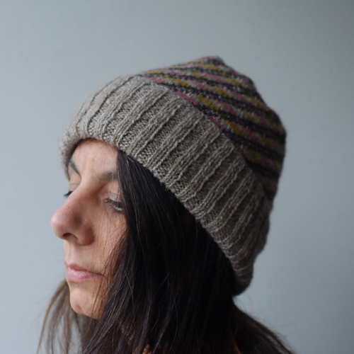 Ravelry TONI hat pattern by Orlane Sucche