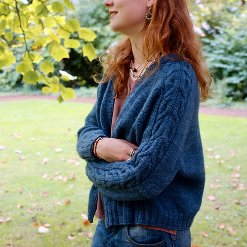 Ravelry CALIX cardigan pattern by Orlane Sucche
