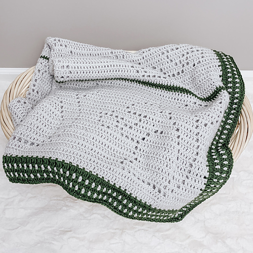 Sandra ( Squirrel ) Blanket - Owl B. Hooked