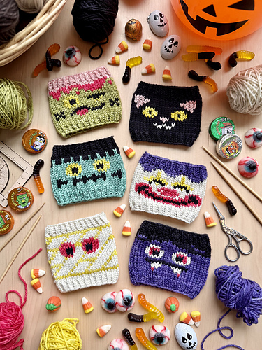 Monster Faces Doodle (Cup Cozy)