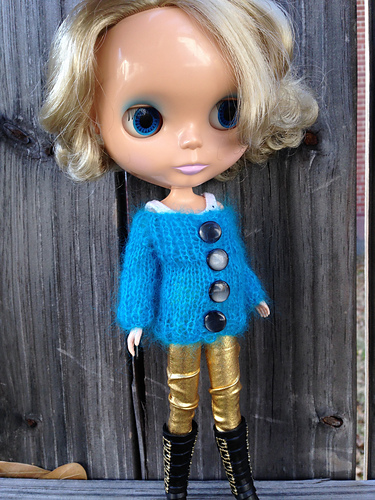 Mohair Sweater for Blythe photo 1