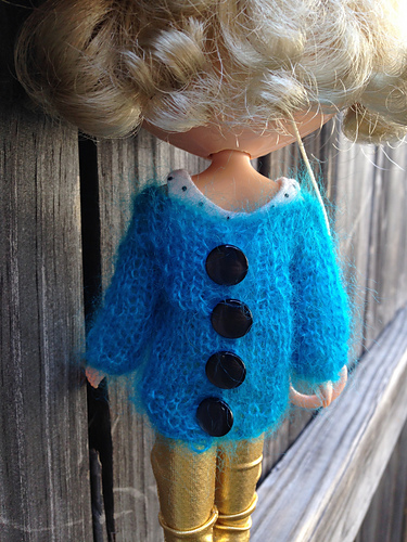 Mohair Sweater for Blythe photo 2