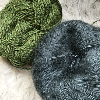 Got a sweater quantity of this no-name discontinued yarn, anyone else  familiar with it? : r/YarnAddicts