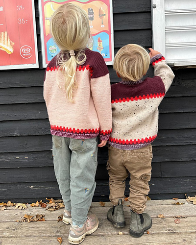 Ravelry: Cross Sweater Junior pattern by PetiteKnit