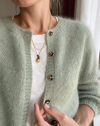 Novice Cardigan - Mohair Edition - PetiteKnit