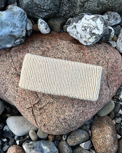 Weekend Lue - PetiteKnit