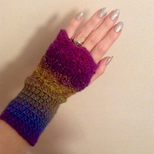 Fantail Stitch Votter - byPhoebeweebie