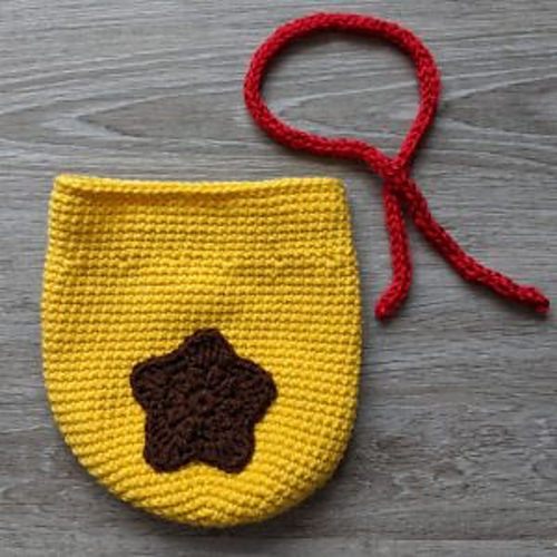 Ravelry Animal Crossing Bell Bag pattern by Phillip Ha