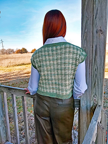 Peerie Plaid Vest photo 4