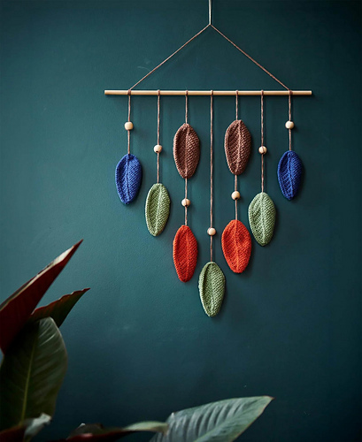 Leafy Wall Hanging