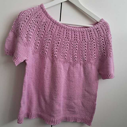 Hyacinth tee