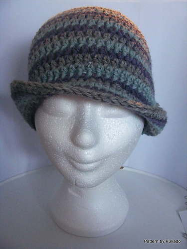 Robin Hat photo 6