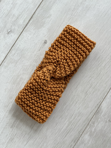 Første pannebånd - PURL Knitting Patterns