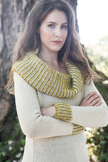 Buttonbush Pullover by Heather Zoppetti