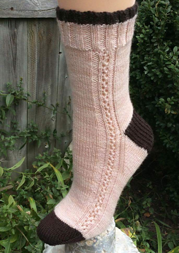Ravelry: Fancy That pattern by Francine Hebert