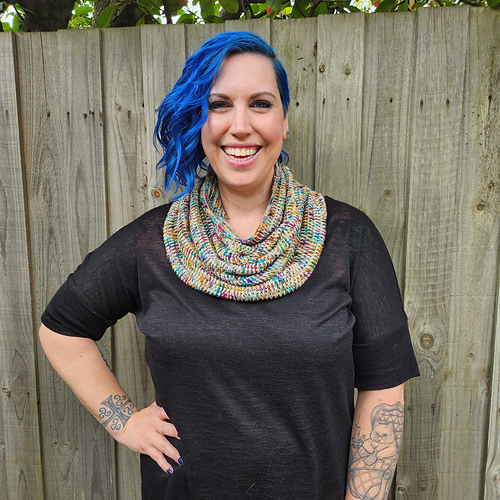 Ravelry Full Fade Cowl pattern by Jennifer Lovett
