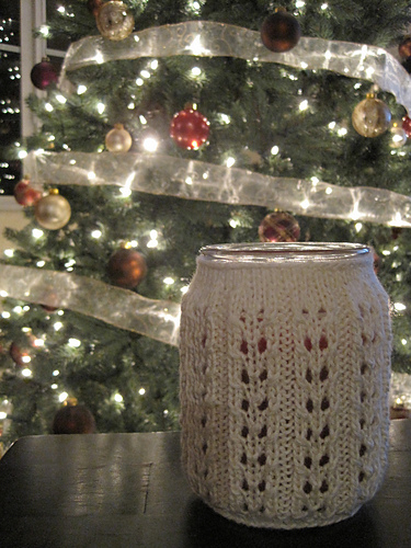 Raised Eyelet Rib Jar Candle Cozy photo 1