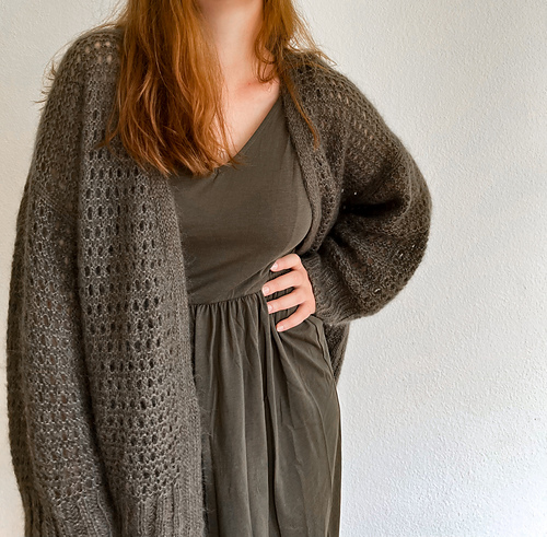 Ravelry: Aria Cardigan pattern by Simone Ryan