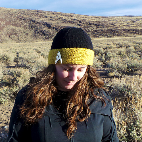 Ravelry Star Trek Hat pattern by Rachel Roden