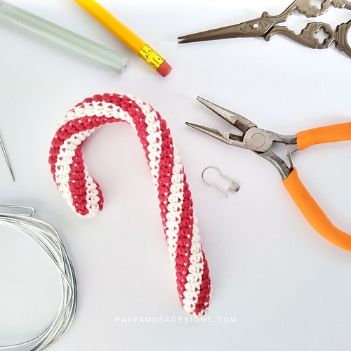 Candy Cane Amigurumi photo 5