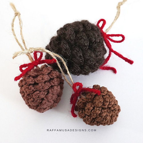 Pinecone Amigurumi photo 5