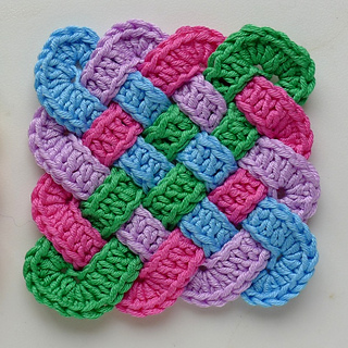 Patriotic Crochet Coasters - Celtic Knot Crochet