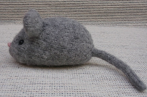 Ravelry: Felted Catnip Rattle Toys pattern by Lorraine Pistorio
