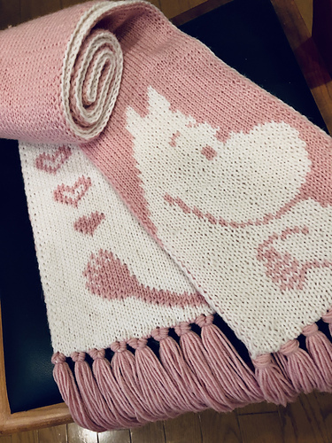Muumipeikko kaulahuivi/Moomintroll Scarf - byReiJulia
