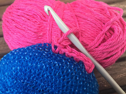 Circle Granny Square Scrubby photo 10