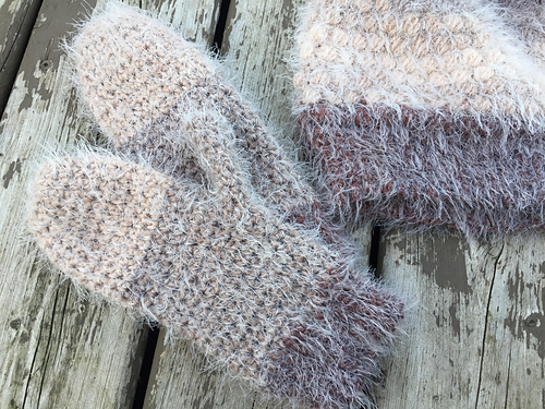Cozy Latte Mittens photo 2