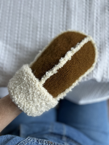 Curly Cuff Mittens