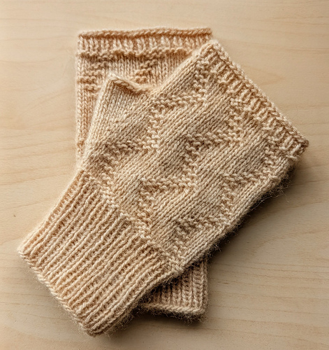 Tupelo Mitts