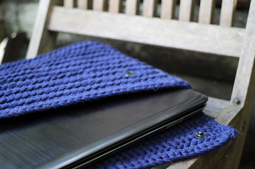 Laptop Clutch photo 2