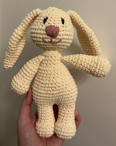 Laura the Bunny 다른 모습 1