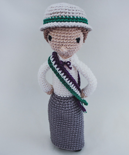 Emily Suffragette Dukke - Melanie