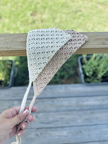 Mini C2C Bandana - Angie Dooley